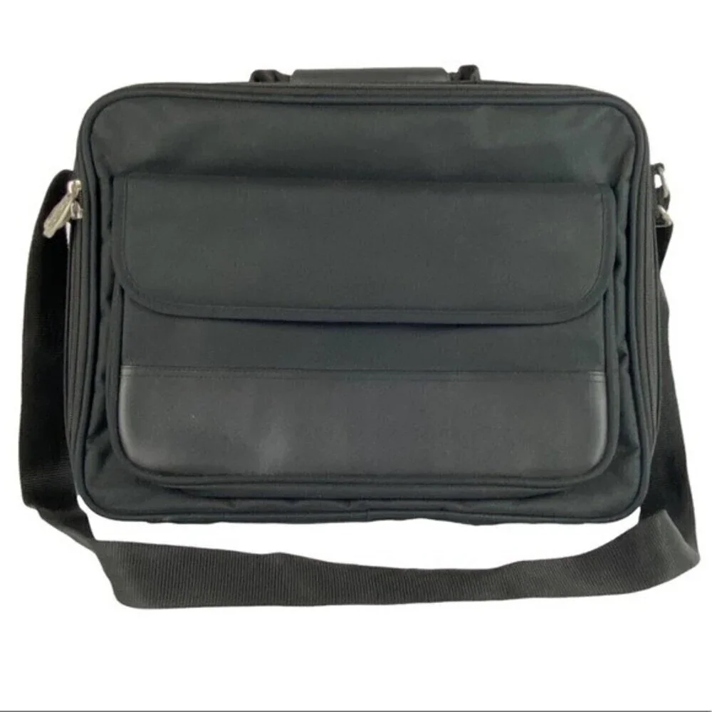 Int Laptop Bag with Shoulder Strap Black 15.6